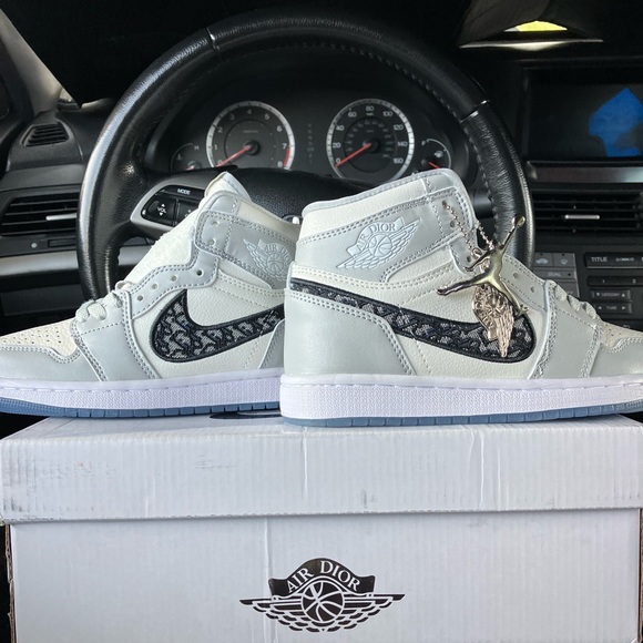 Christian Dior Jordan 1s (BRAND NEW) - Picture 1 of 2